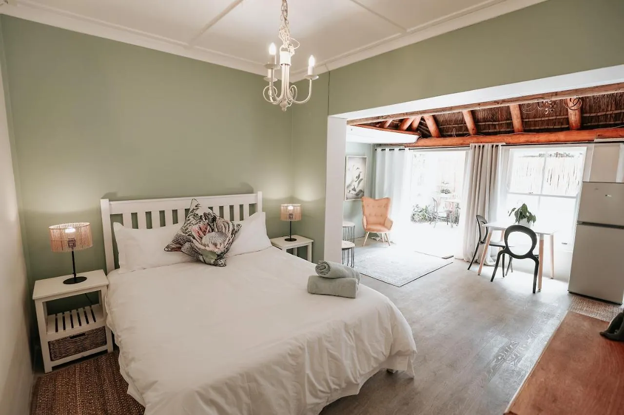Guest house Strawberry Manor At In The Vine Hotel Helderberg