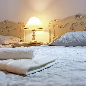 *** Guest house Fundeni Medlife Romania